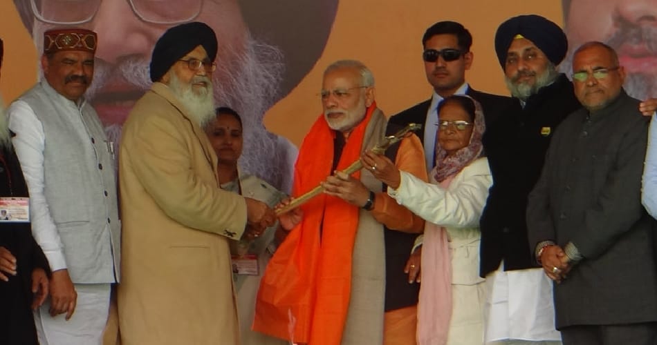 cm badal discussed sysl water issue with pm narendra modi at kotkapura rally