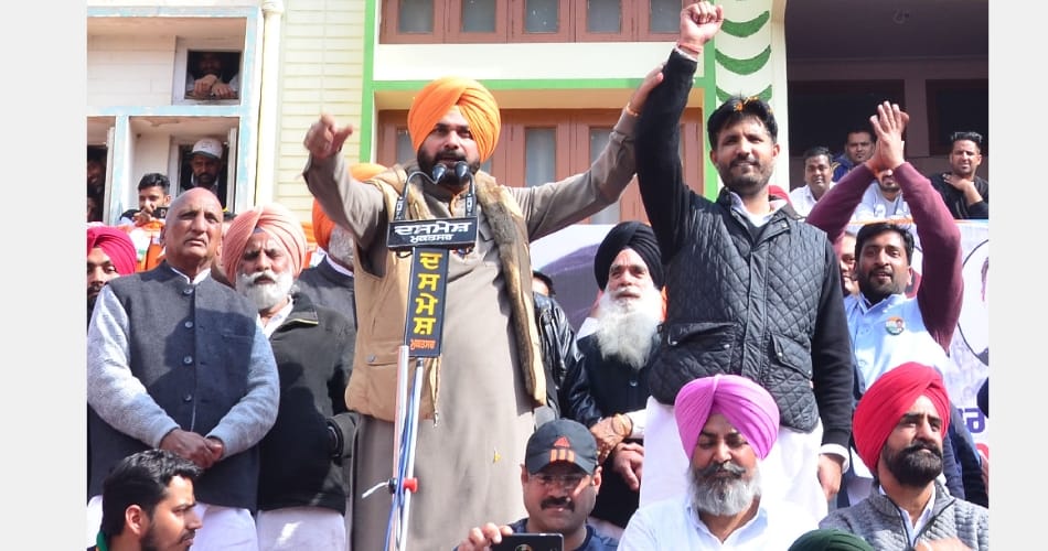 Navjot singh sidhu rally in muktsar, huge crowed in rally