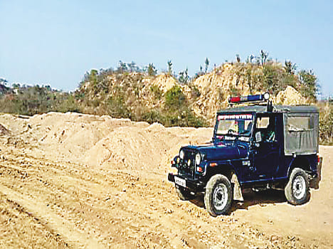 dispute between two group due to complain in mining case 