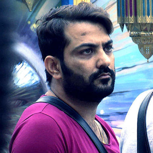 manu paunjabi quit the bigg boss before finale