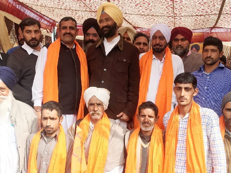 Punjab Assembly, turban and welcomes people from Sirope, textile businessman happy, Sunam, Sangrur