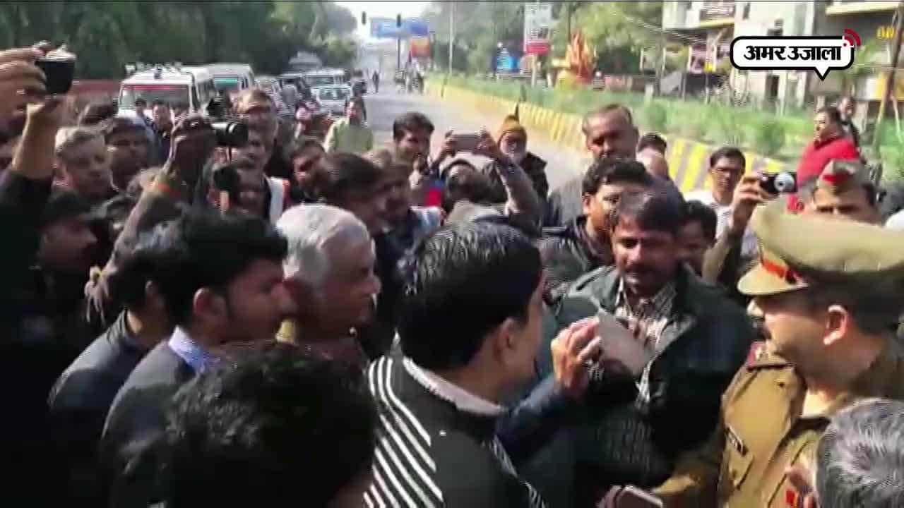 कानपुर में वकील को गोली मारकर हत्या