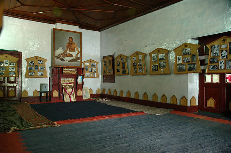 mahatma gandhi man ki baat in anashakti ashram