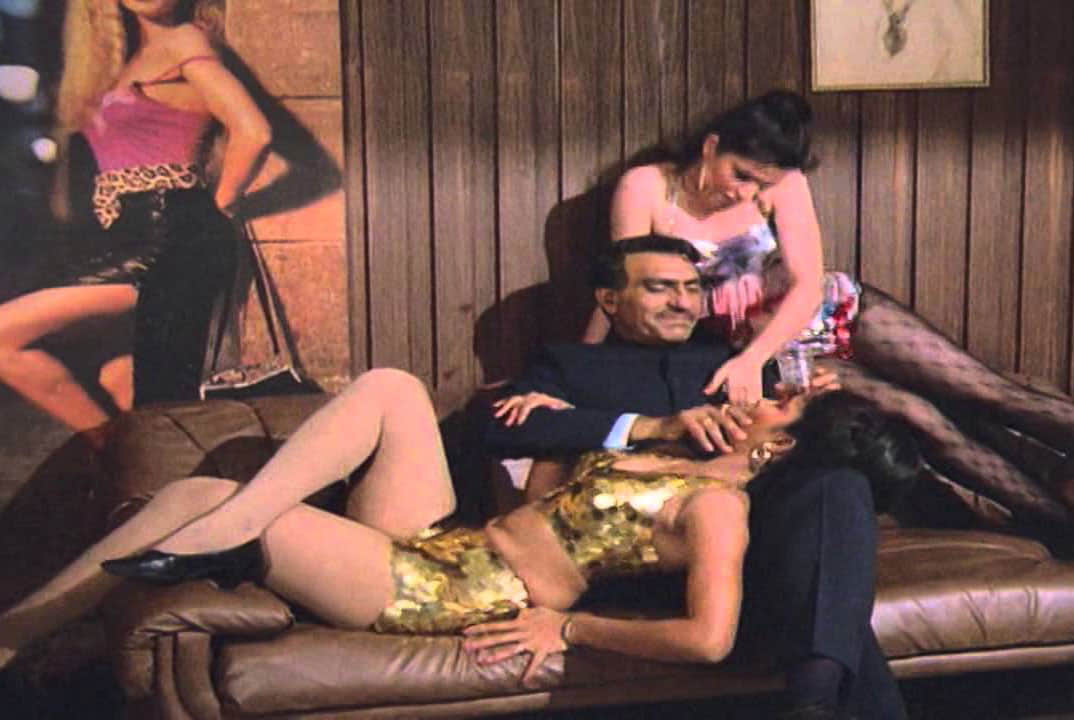 FlashBack : This actress raised the oomph with her bikini