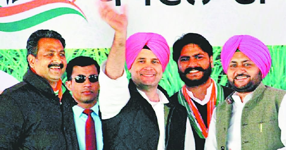 craze of turban and siropa in political rallys for punjab assembly election 2017