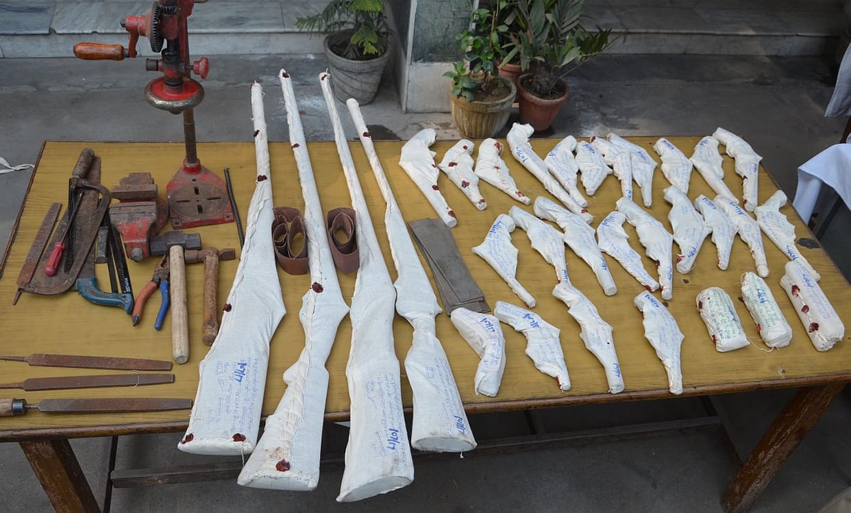 illegal weapon factory caught in up before lok sabha elections