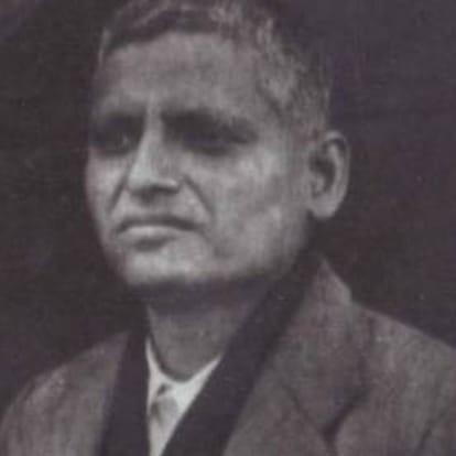 'When the Godse fired the third shot at the Gandhi'