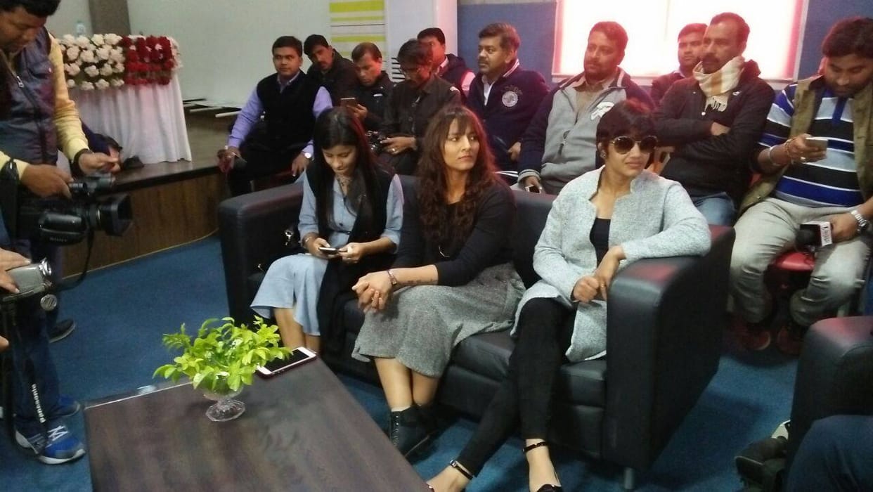 geeta and babita fogat in kanpur