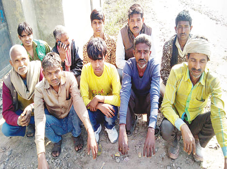 Kallu was strangle strangled after beating