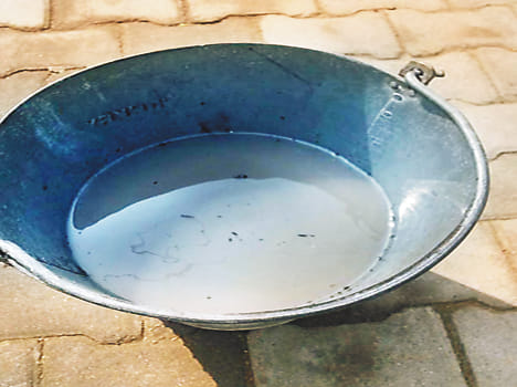 minral water for officers, polluted water for workers