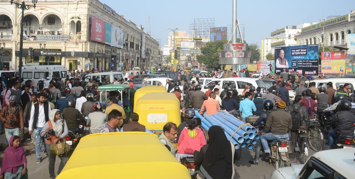 patient died in ambulance due to traffic jam