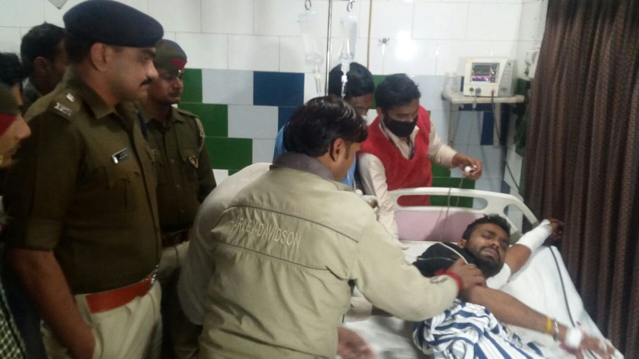 fire in up college varanasi,one student injurd