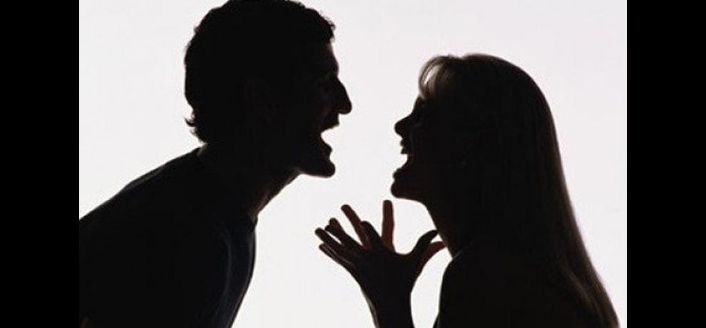 girlfriend attacked on boyfriend medical store