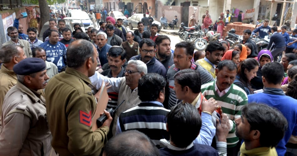 GMSSS 38, protest outside school, chandigarh goverment school
