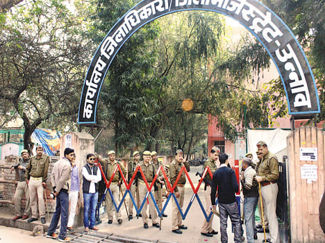 33 candidates have filed papers last day