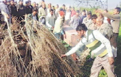 nausena ke jawan ki bhukhar se maut