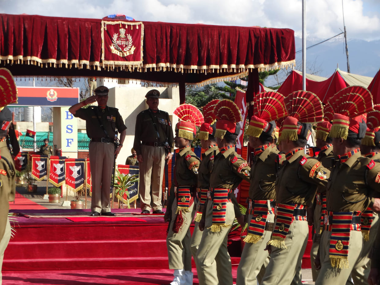 IPS dont want to become SP and DIG in Para Forces, more than 50 perccent posts are vacant