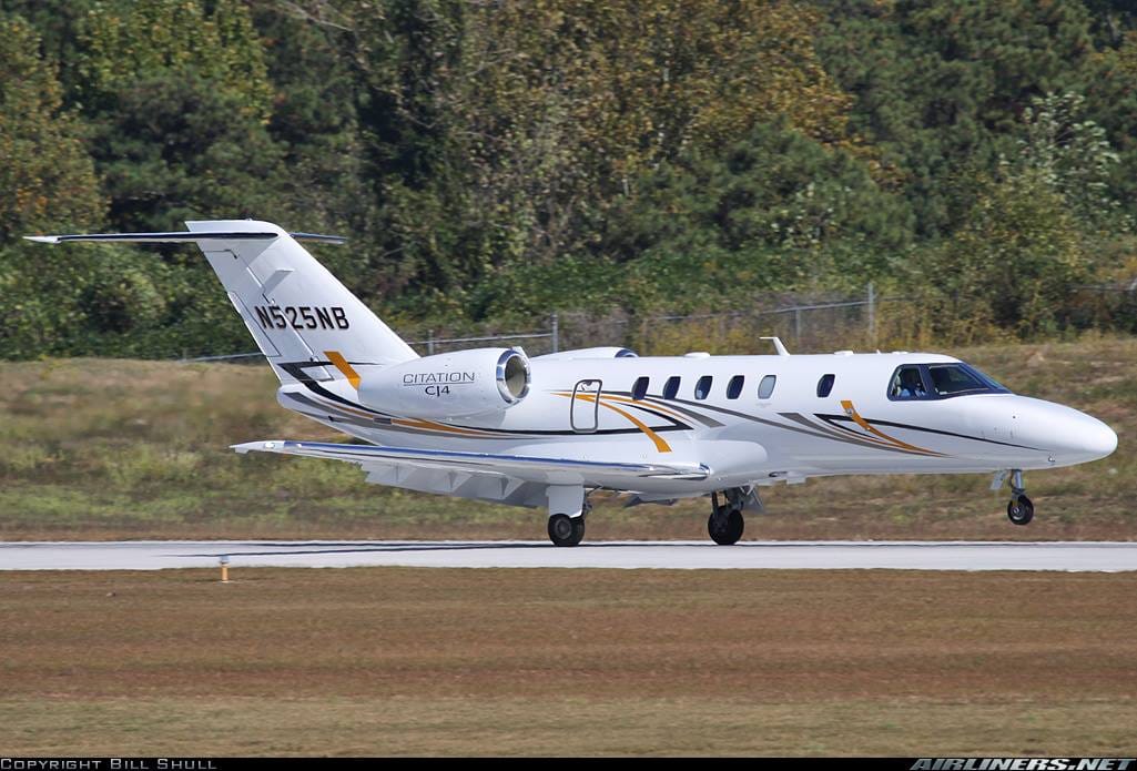 Jet Indian pilots union says will not fly with foreign pilots