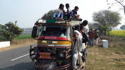 clash in dalit people and jat people in mirchpur village after six years, 40 family left village