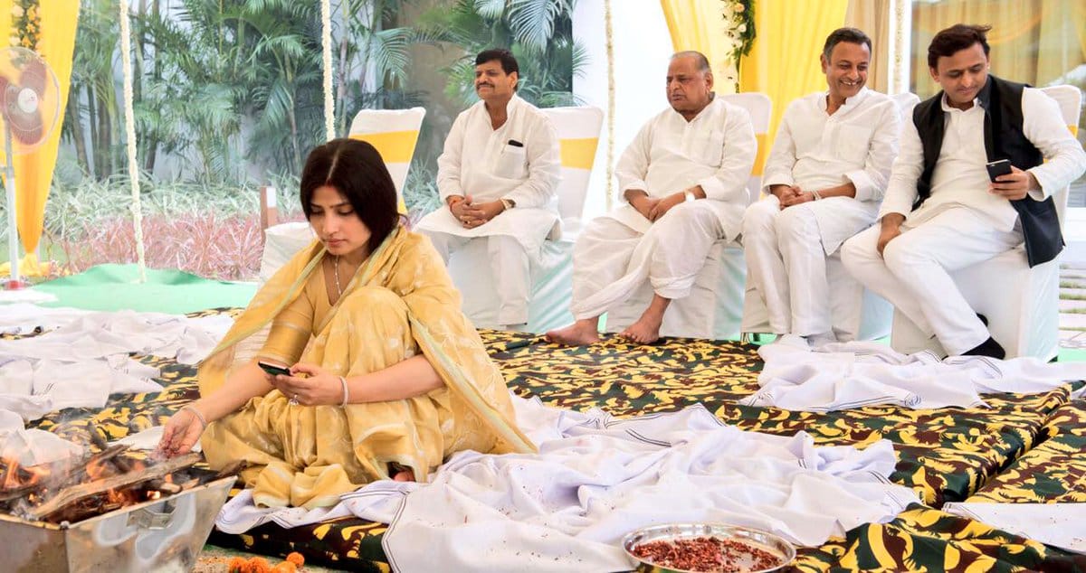 Case of allocating two government house for UP CM