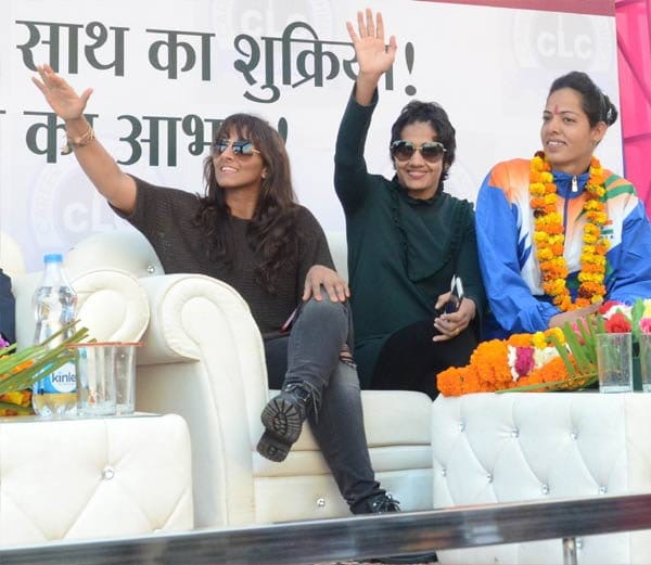 aamir khan movie dangal real daughters geeta phogat and babita phogat special interview