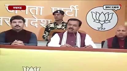 KESHAV PRASAD MAURAYA SAYAS FLOP SHOW TO RAHUL AKHIESH ROAD SHOW 
