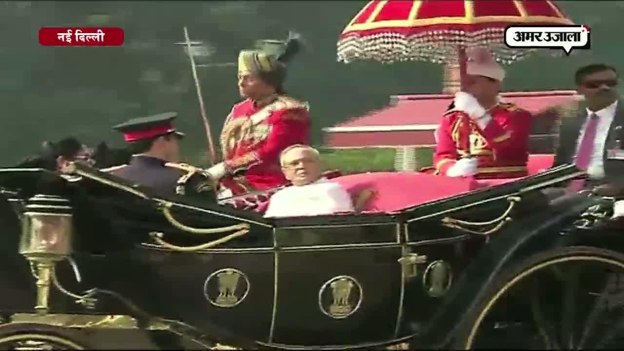 बग्घी से संसद भवन पहुंचे राष्ट्रपति