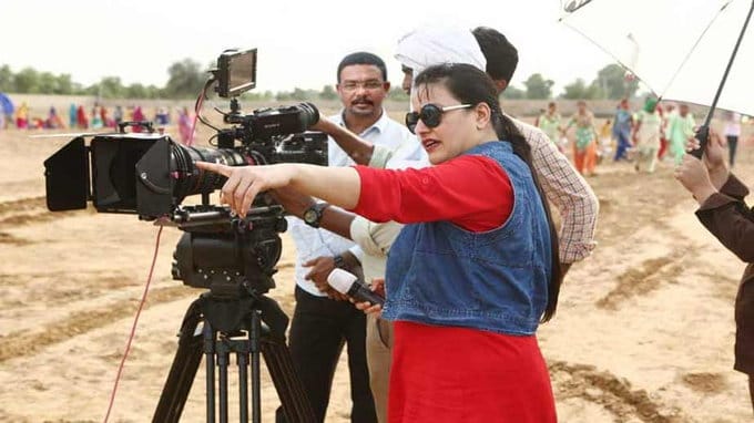 dera mukhi gurmeet ram rahim daughter actress honey preet insan broke jackie chan record
