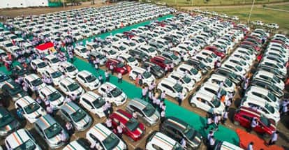 Surat diamond merchant gives away 1200 cars as bonus
