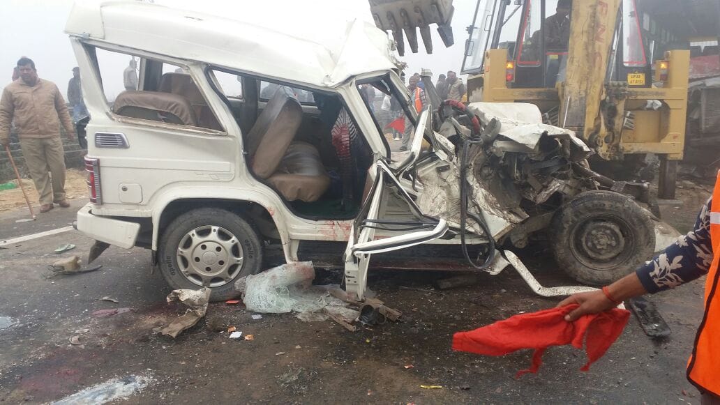 Young man killed in the accident, vehicle overnight trampling bodies
