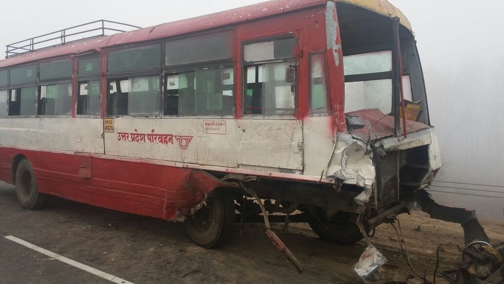 bus and bolero accident in ramnagar barabanki