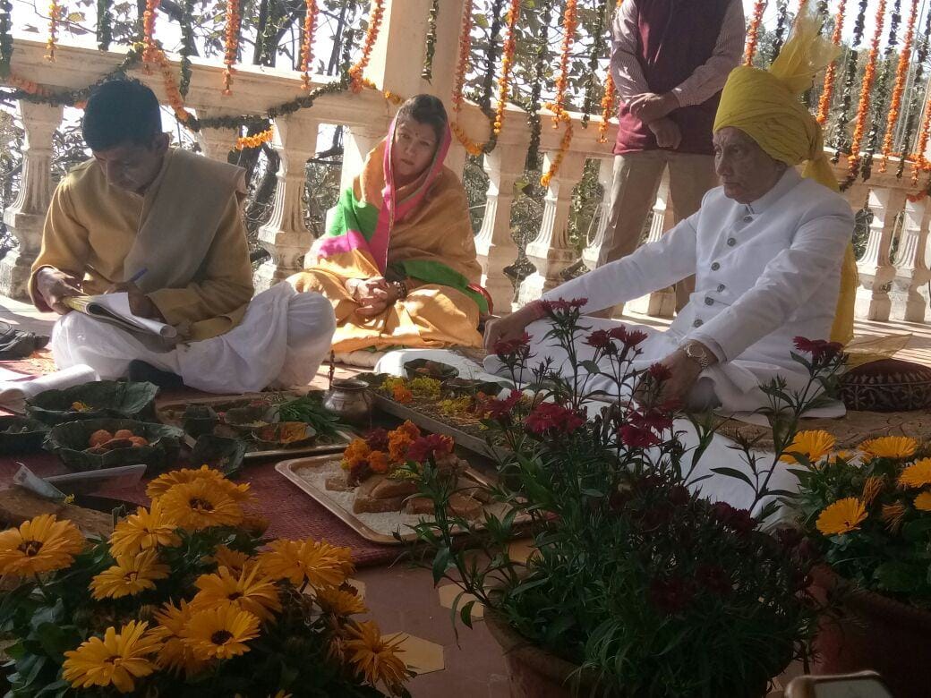 badrinath door opening day dealer