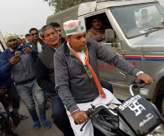 cm on bike 
