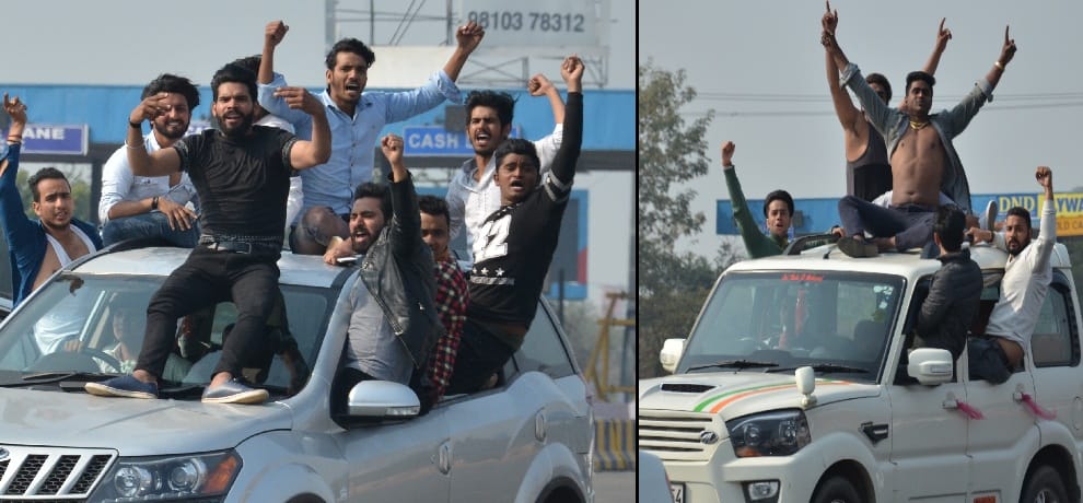 Manveer Gujjar Welcome peers fiercely hoopla raised, while hanging on the roof of the car dance