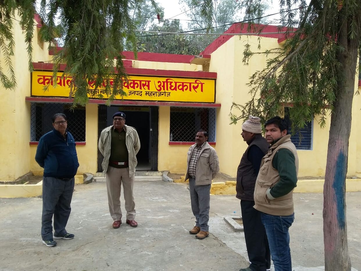 facilities check at booths
