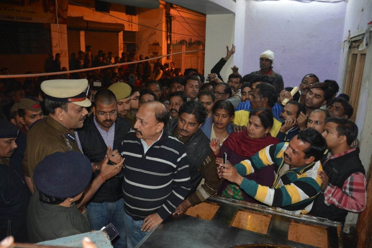 A man get attacked in Lucknow.