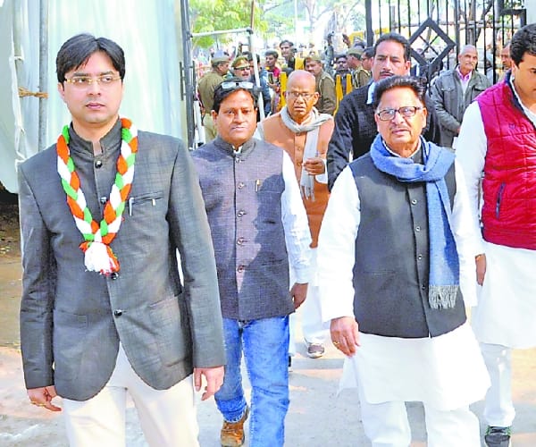 P L punia's son files nomination from barabanki.