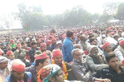 Chief Minister Akhilesh said state SP wave