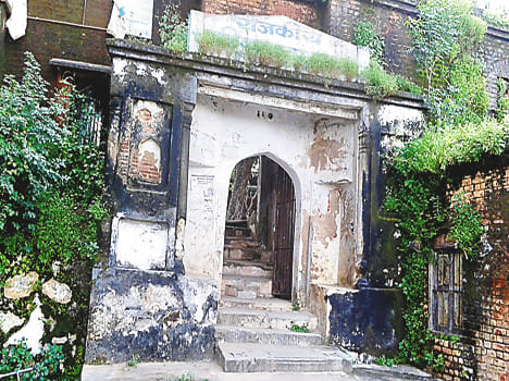 Running school in dilapidated buildings and office