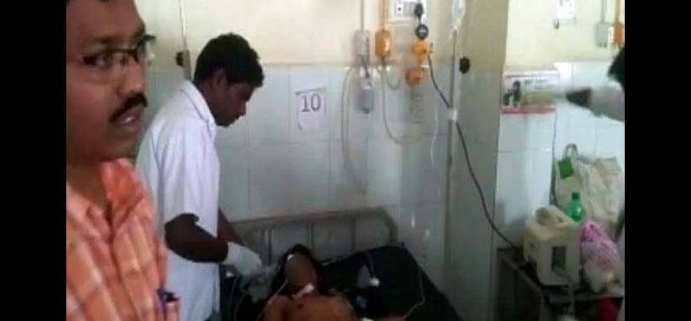 accidental teen cried for help but people were busy to make his viedos
