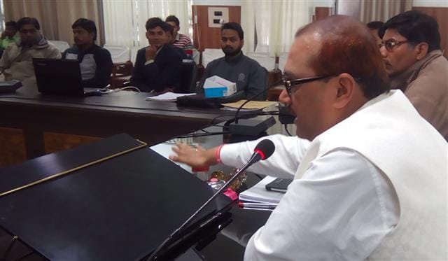 120 polling stations will be live webcasting