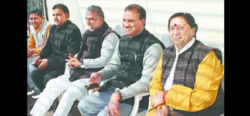 Municipal Corporation started swearing before the newly elected councilors postponed