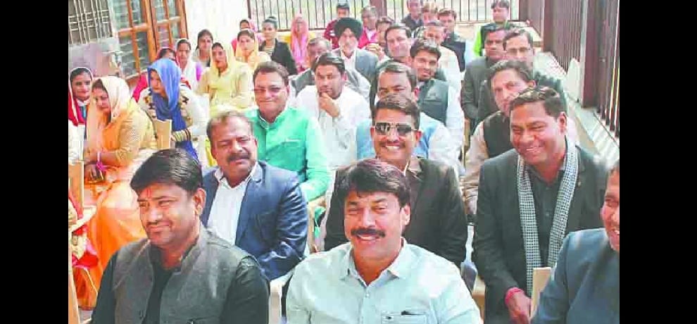 Municipal Corporation started swearing before the newly elected councilors postponed
