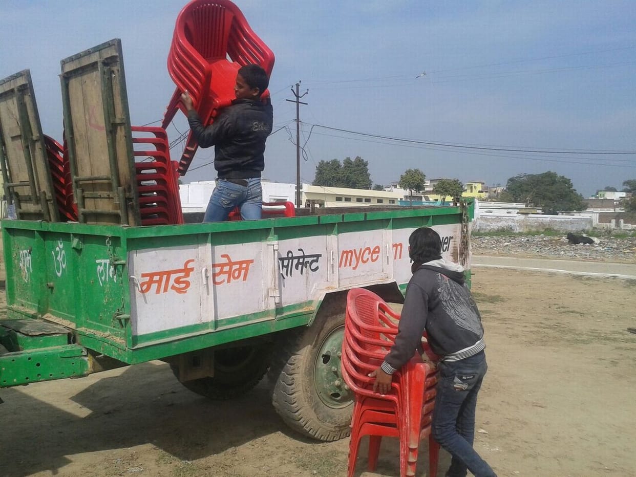 Rahul's supporters, police baton Ftkari