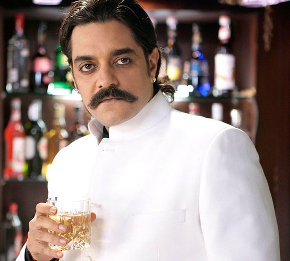 chandrachur singh has no money and work