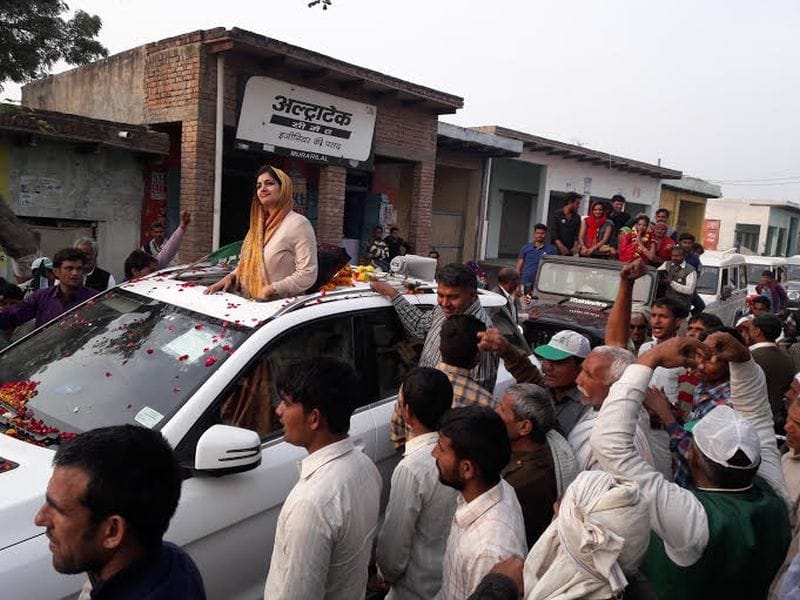 charu chaudhary's election road show in mant