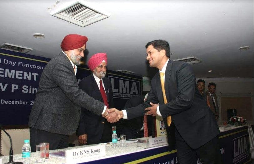 Chotu Sharma Won Young intrapreneur Award.