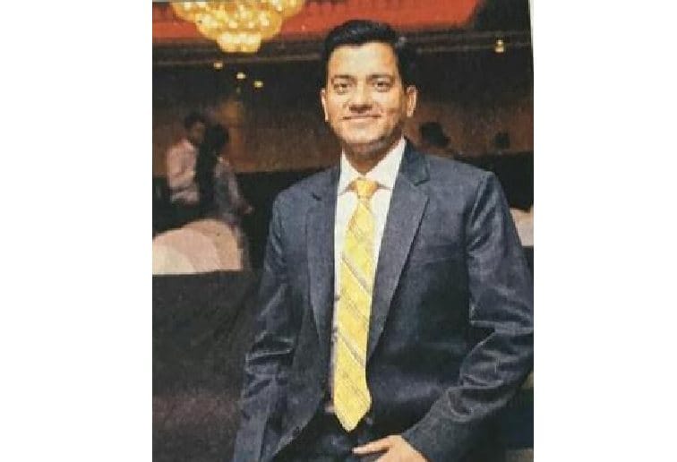 Chotu Sharma Won Young intrapreneur Award.