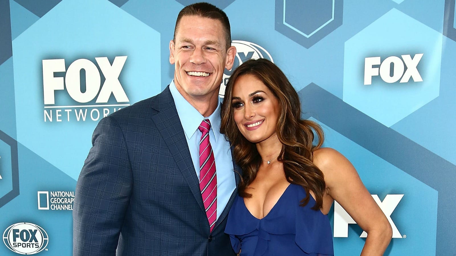 john cenas girlfriend nikki bella is dating again after split