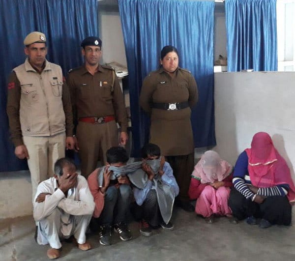 sex racket exposed at fatehabad of haryana, two ladies caught in prostitution